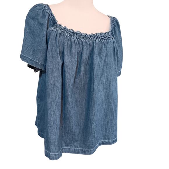 NEW GAP Boho Peasant Top Large Square Gathered Neck Milkmaid Cotton Light Denim - Picture 1 of 7